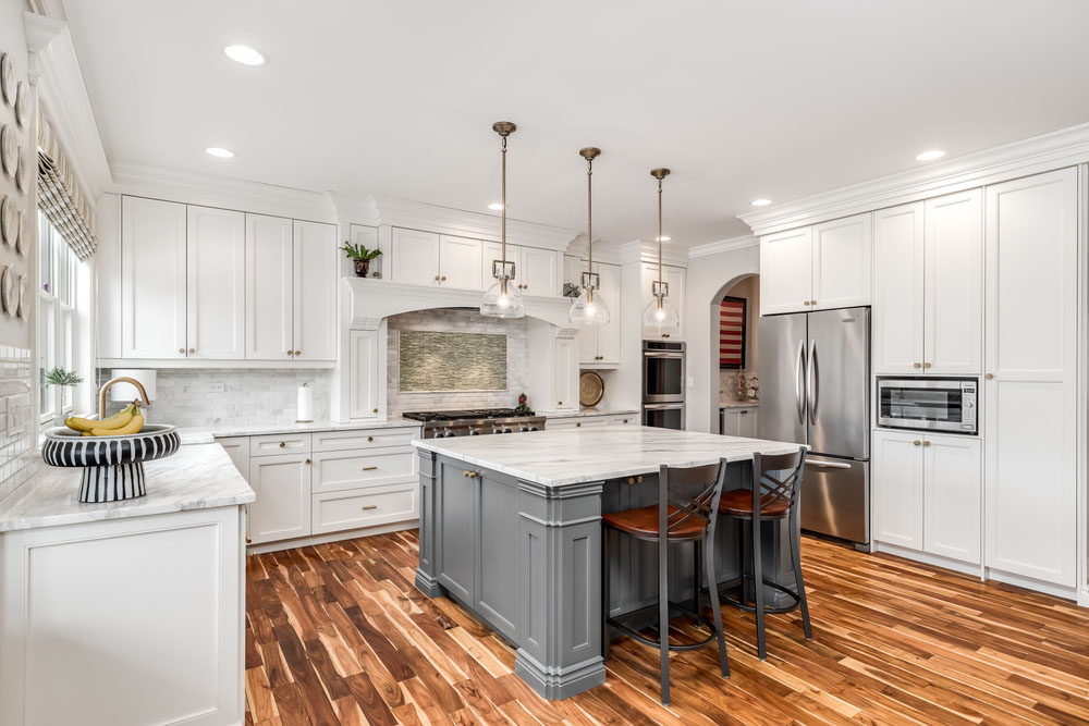Pros and Cons of Recessed Lighting in Your Kitchen